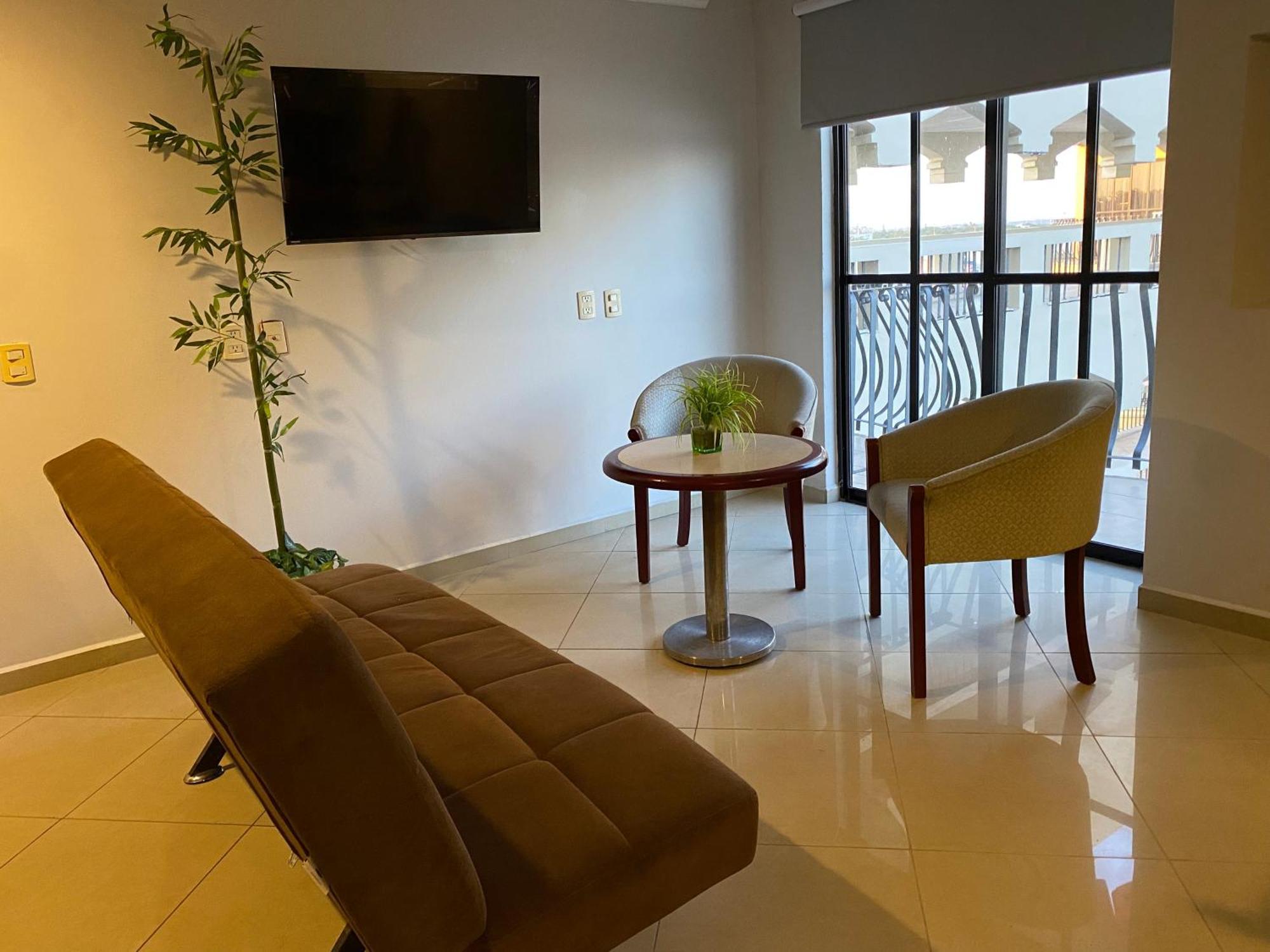 Grand Royal Tampico Hotel ภายนอก รูปภาพ